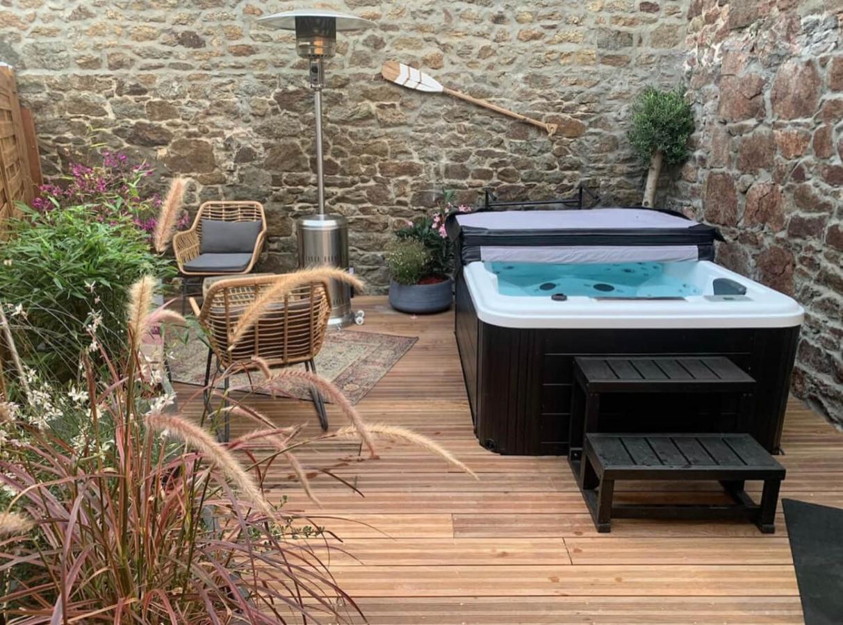 Saint Malo - Jolie Maison Avec Jacuzzi 150M Gare Exterior foto